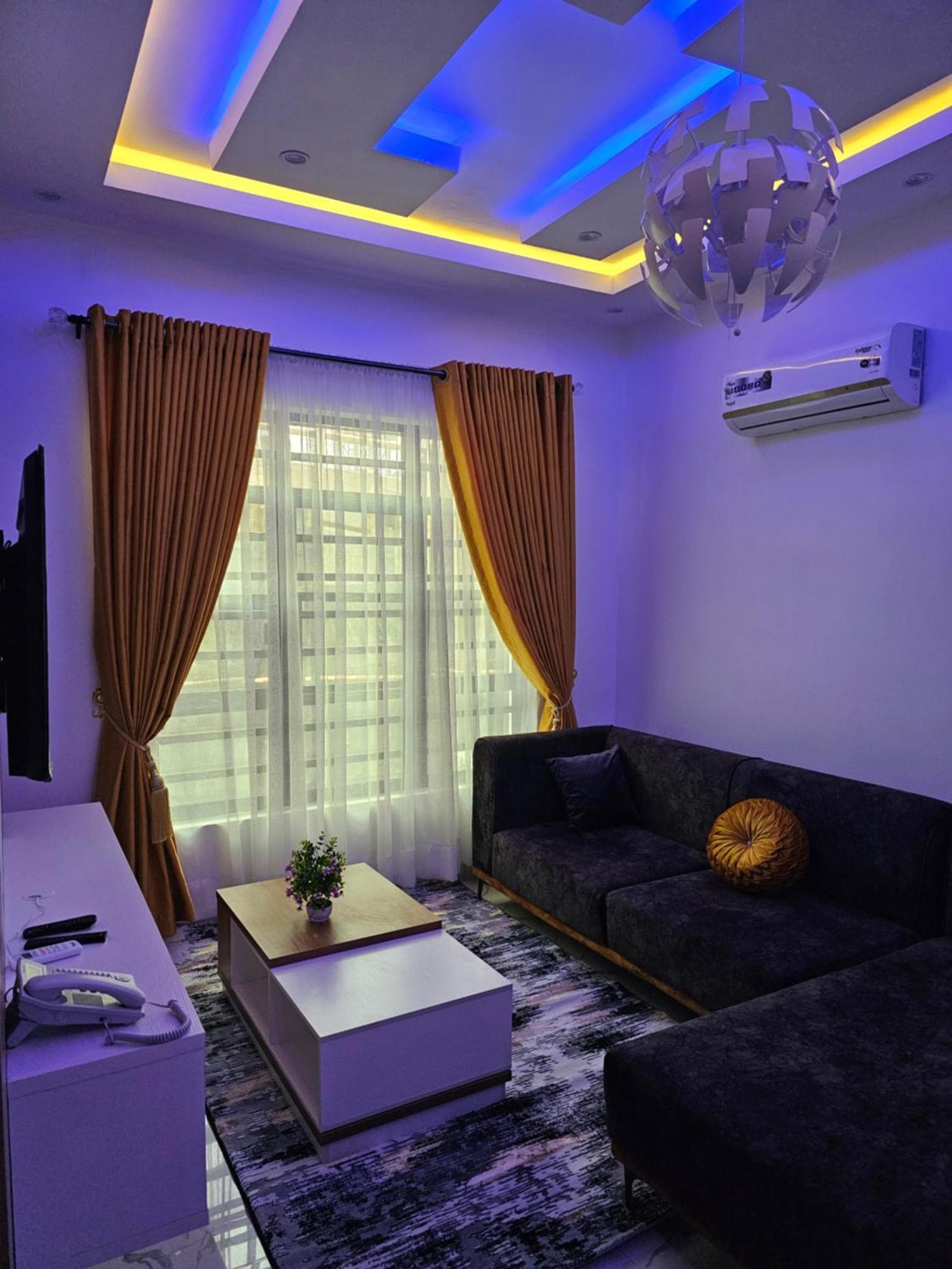 Sapphire Residences By Crystal Magodo Ikeja Exterior foto